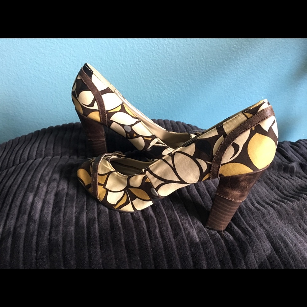 BKE high heels